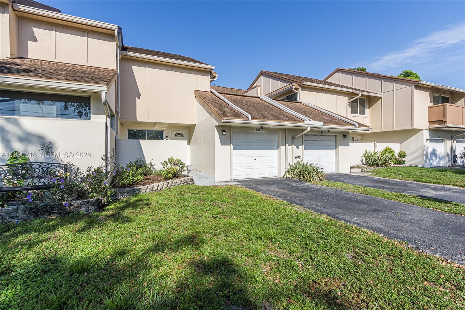 835 NW 80th Ter # 11, Plantation FL 33324 photo 2