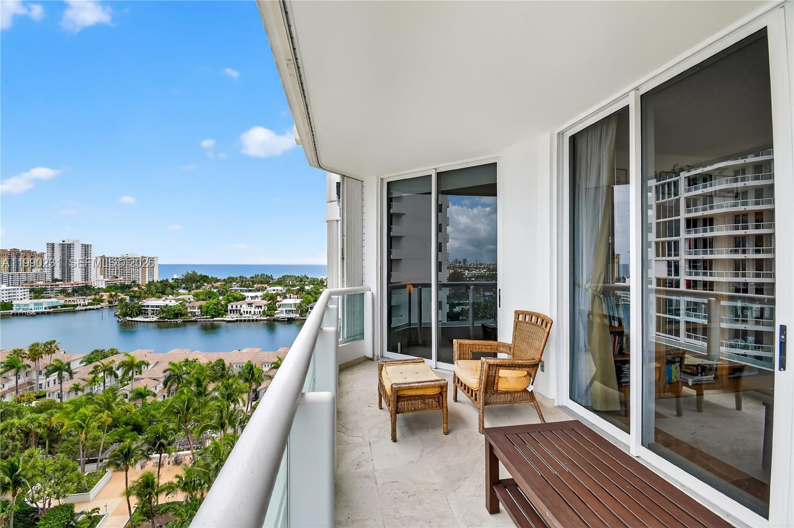 21150 Point Pl # 1505, Aventura FL 33180 photo 2