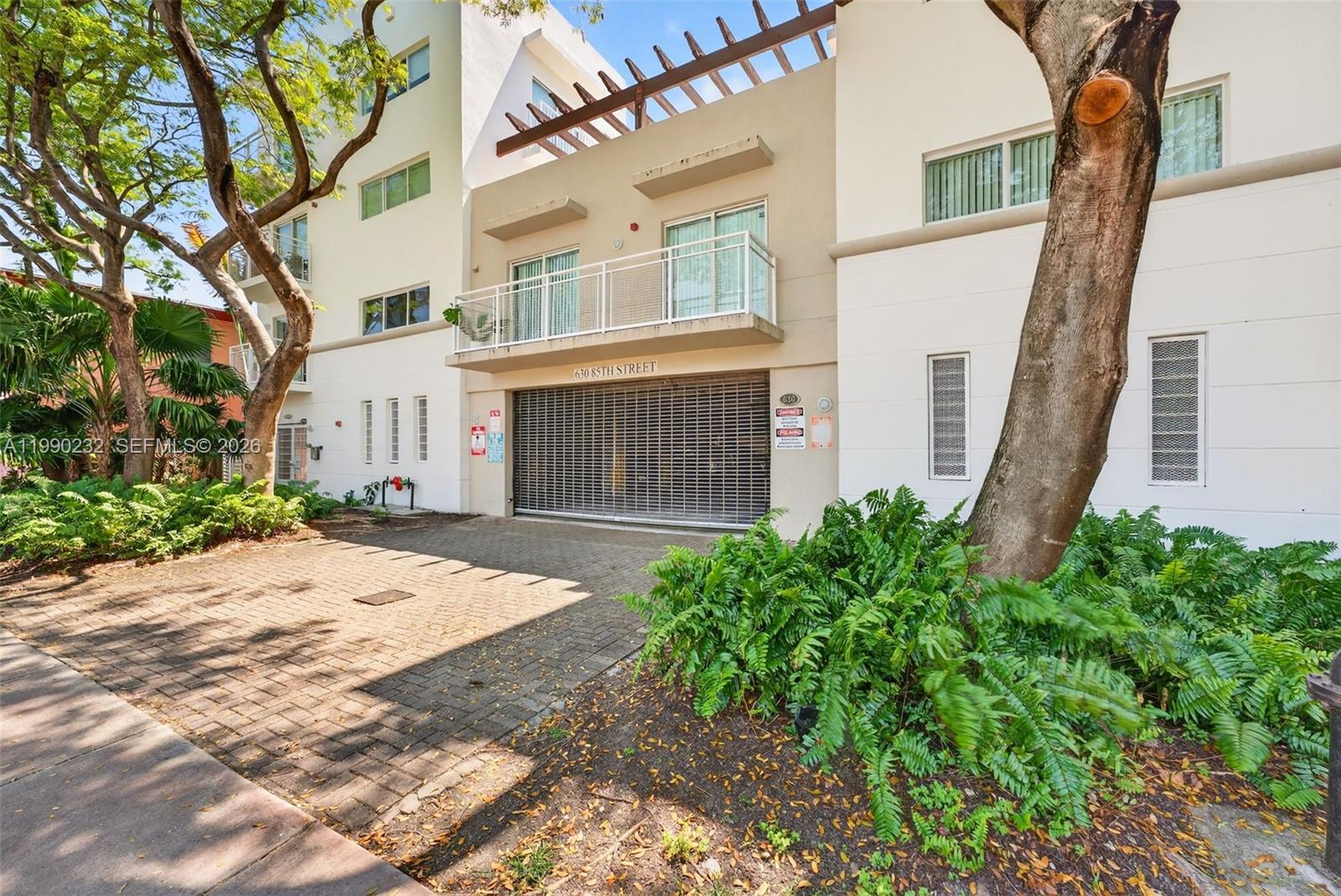 630 85th St # 104, Miami Beach FL 33141 photo 2