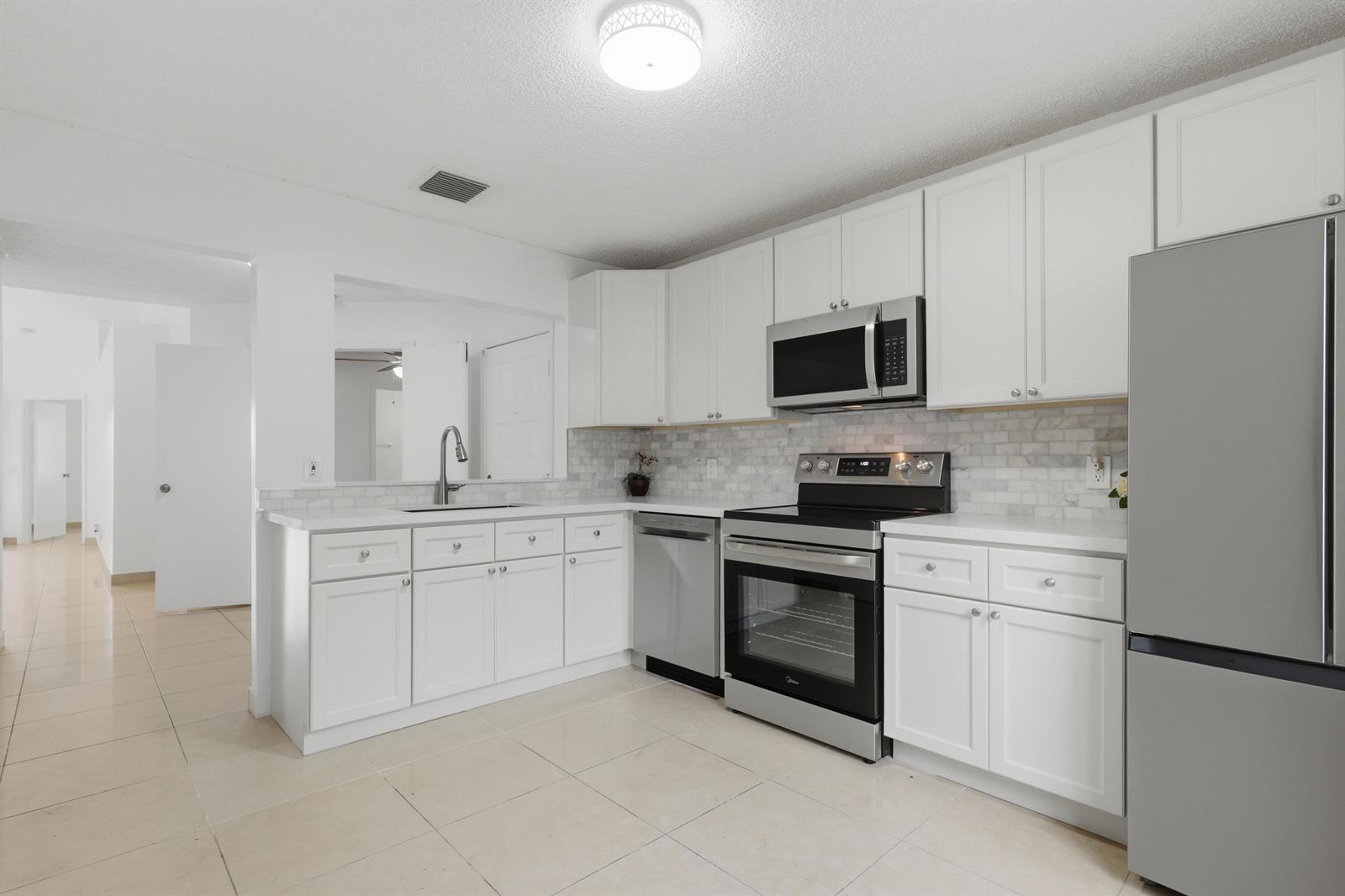11697 SW 19th Street # 11697, Miramar FL 33025 photo 5