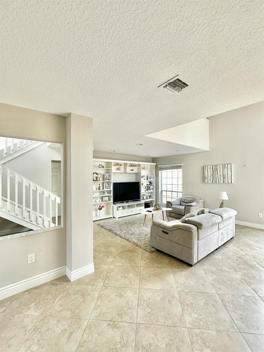 5342 Park Place Circle, Boca Raton FL 33486 photo 4
