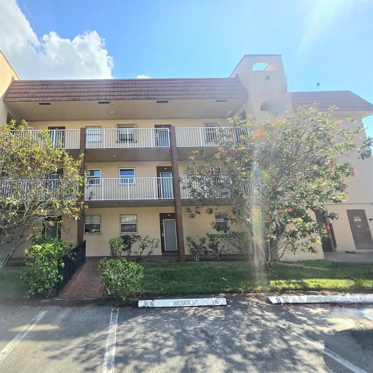 2741 N Pine Island Road # 106, Sunrise FL 33322
