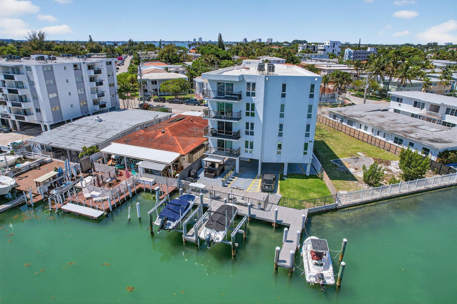 8125 Crespi Boulevard # 2, Miami Beach FL 33141 photo 5