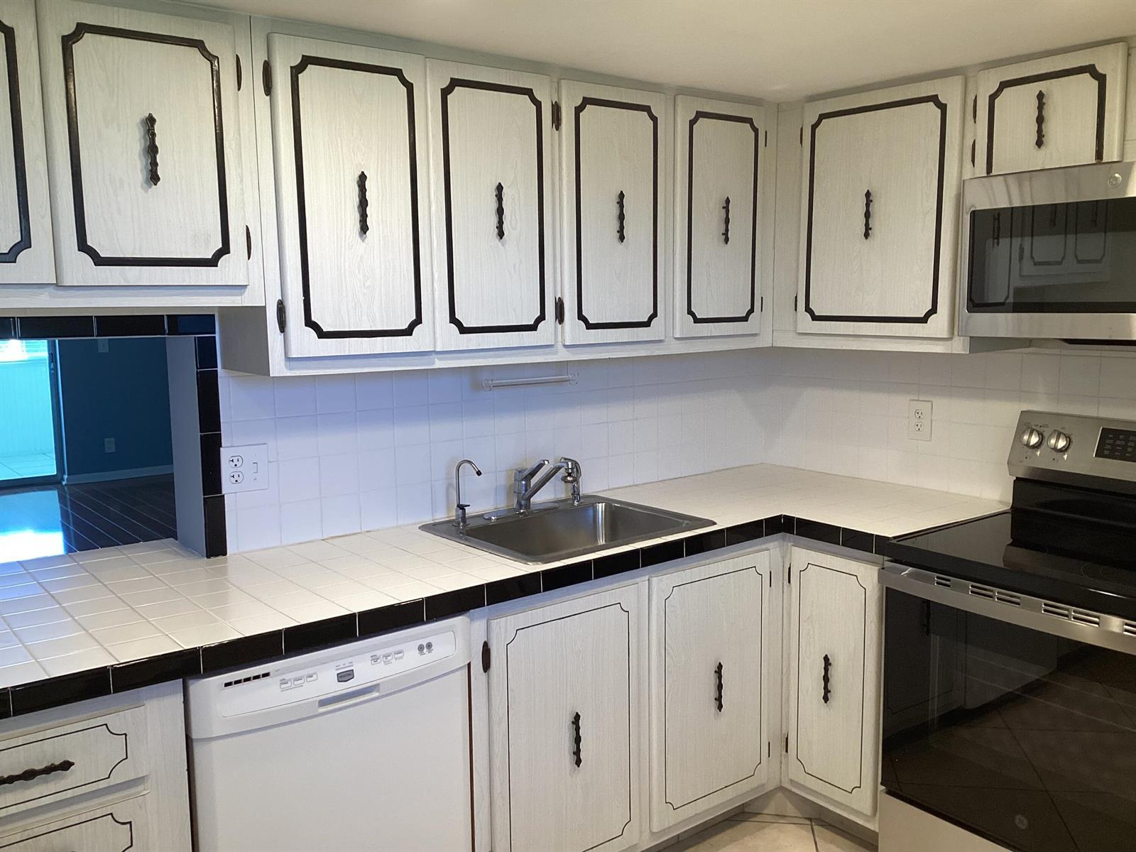 2600 NE 1st Lane # 418, Boynton Beach FL 33435 photo 4