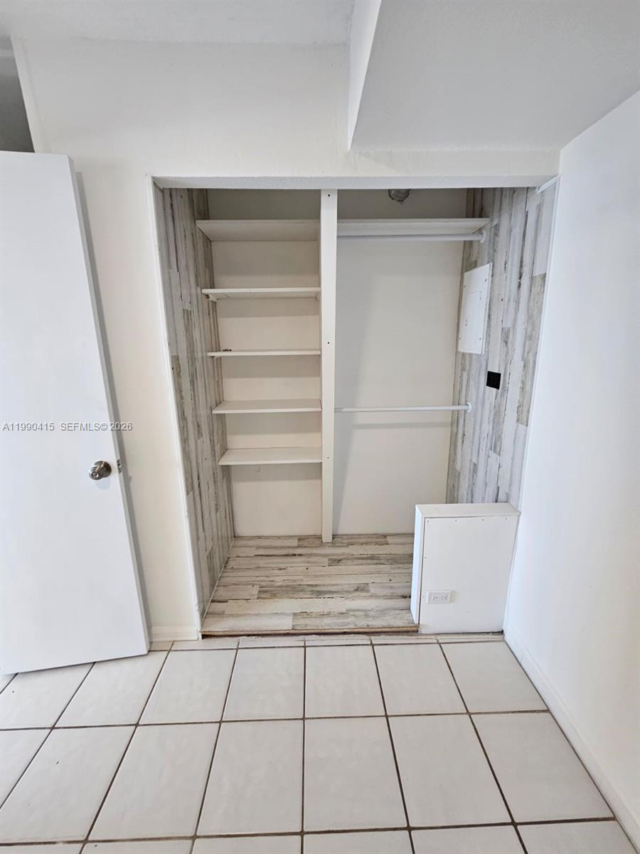 7135 Collins Ave # 1821, Miami Beach FL 33141 photo 5