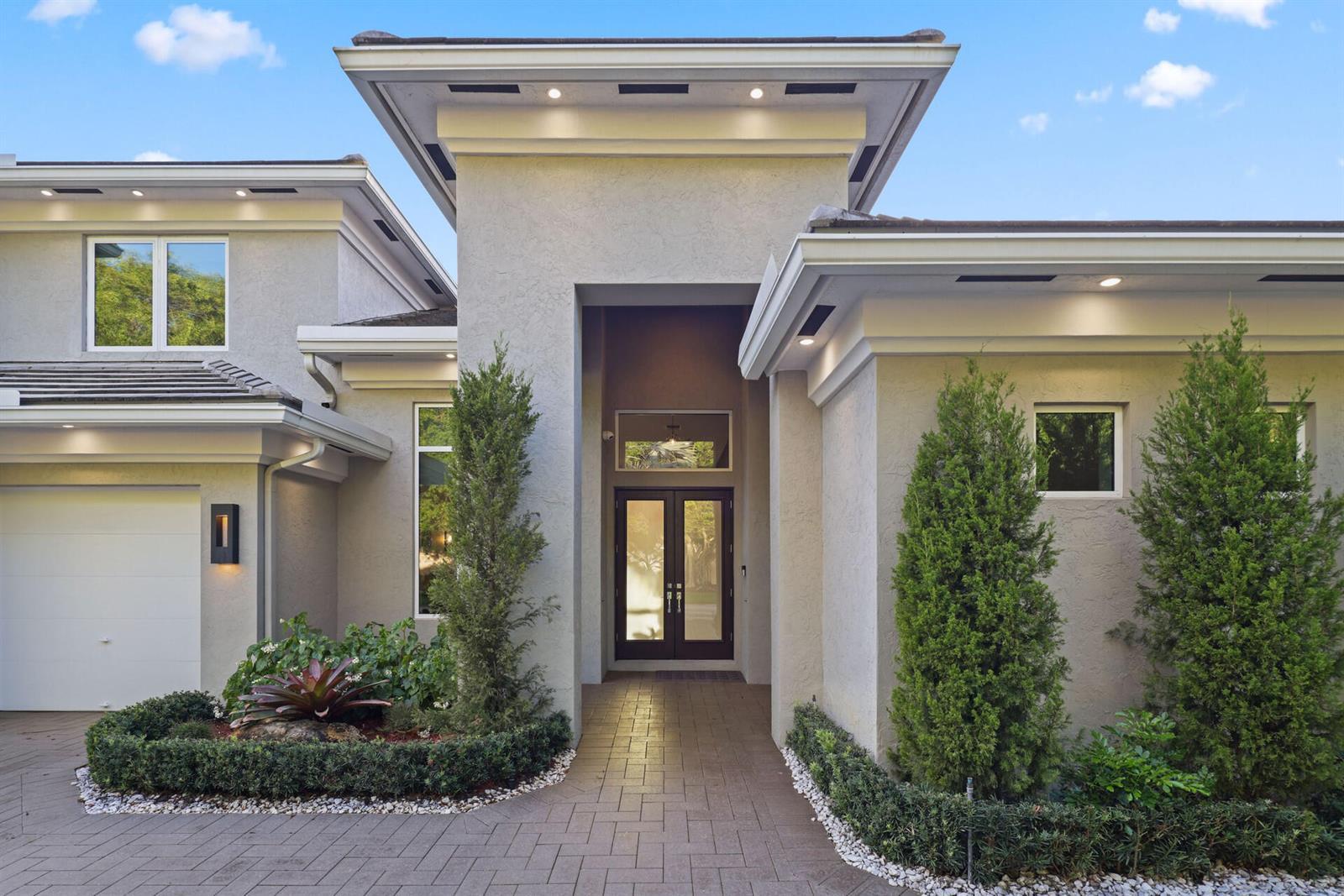 10110 Sweet Bay Street, Plantation FL 33324 photo 2