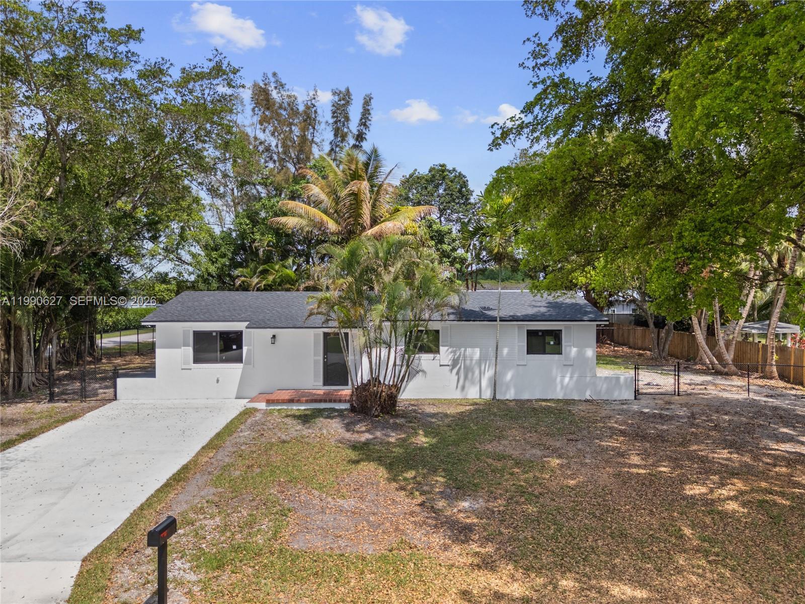 14171 SW 37th Ct, Davie FL 33330 photo 3