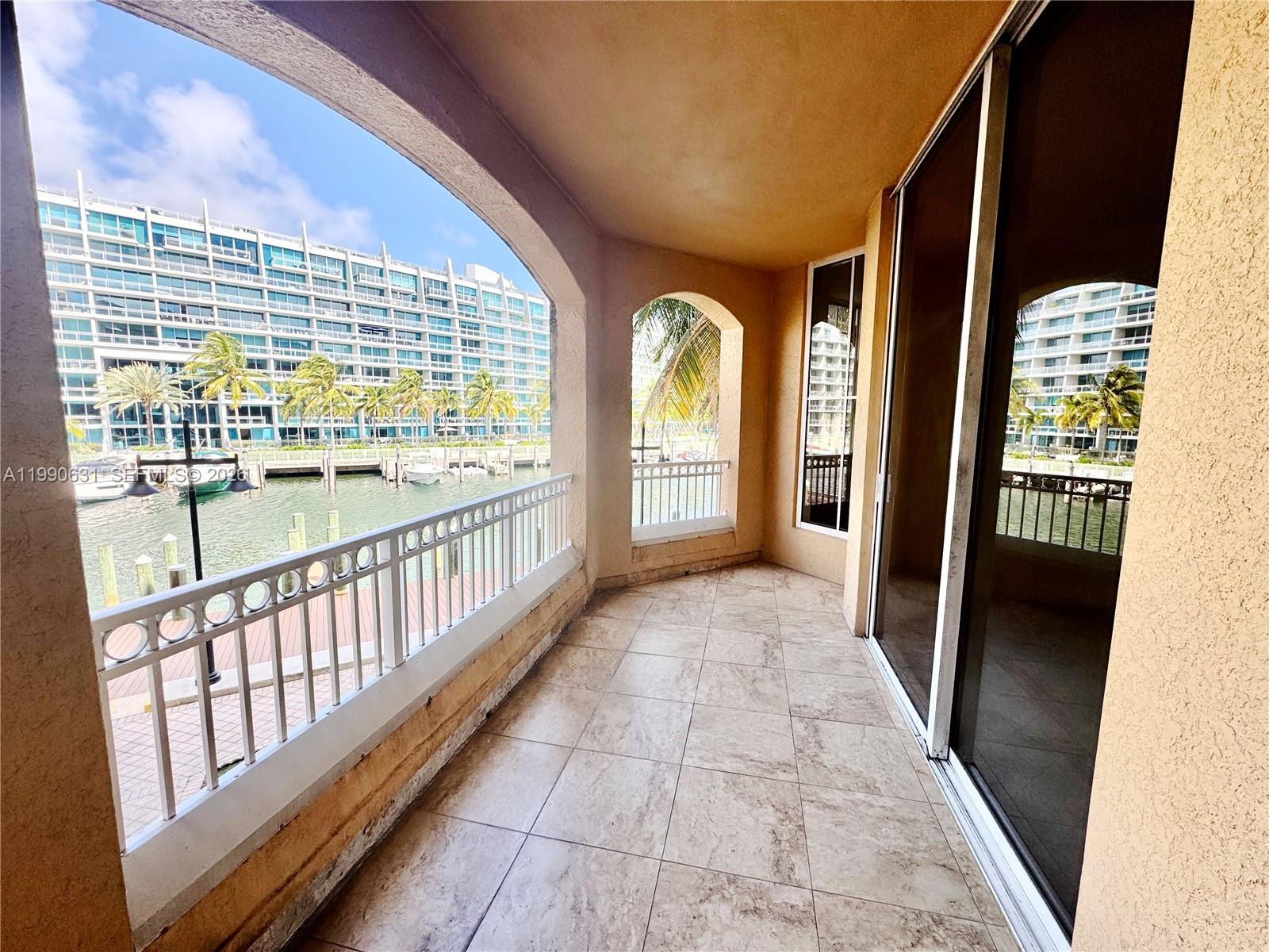 3001 NE 185th St # 213, Aventura FL 33180 photo 2