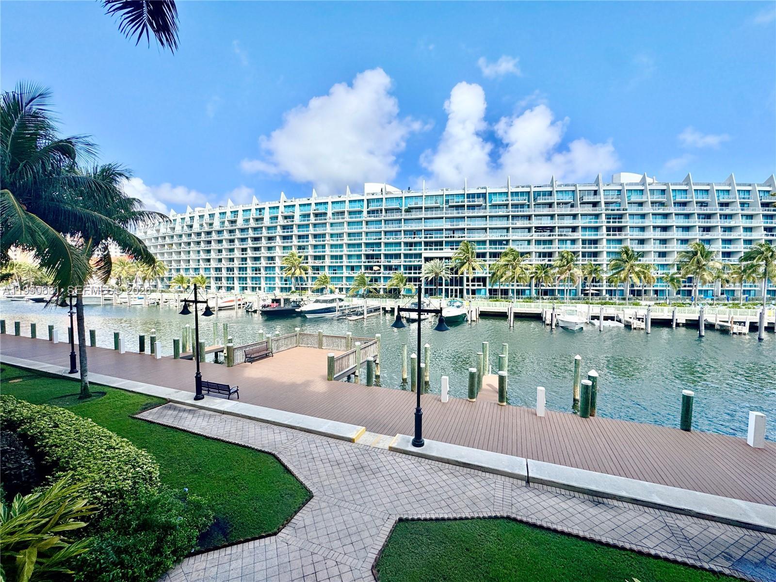 3001 NE 185th St # 213, Aventura FL 33180 photo 3