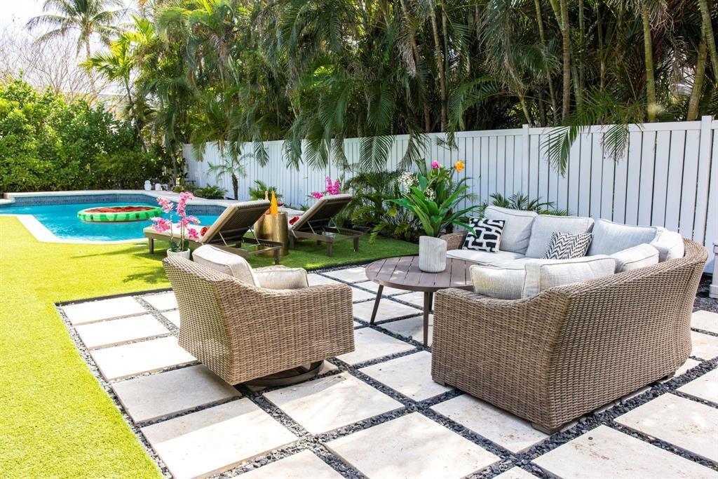 222 N Tradewinds Avenue, Lauderdale By The Sea FL 33308 photo 5