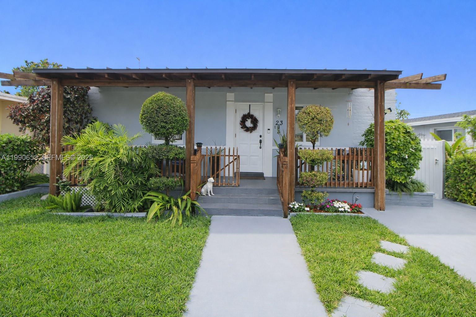 2314 SW 60 Avenue, Miami FL 33155