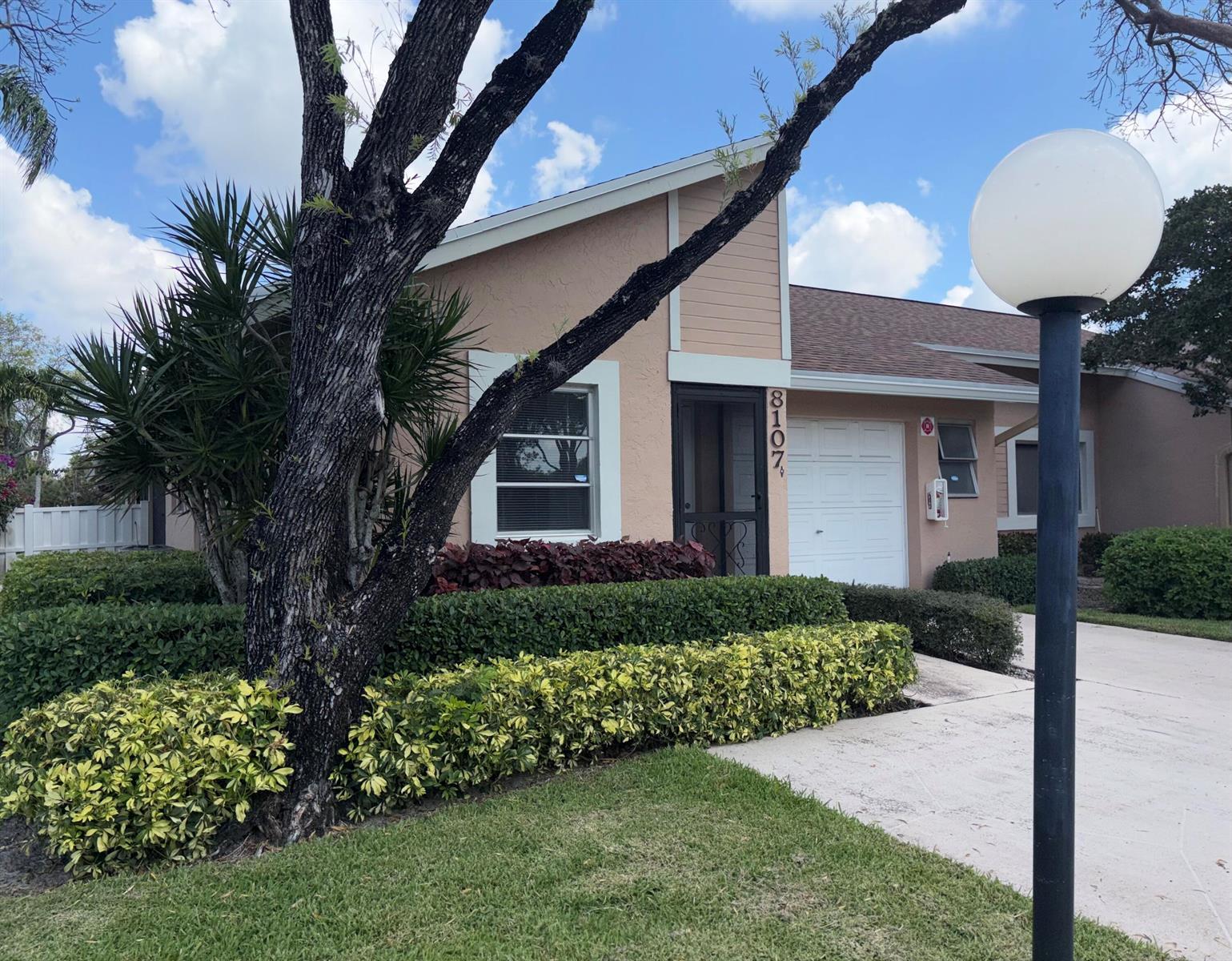 8107 Summerbreeze Lane, Boca Raton FL 33496 photo 2