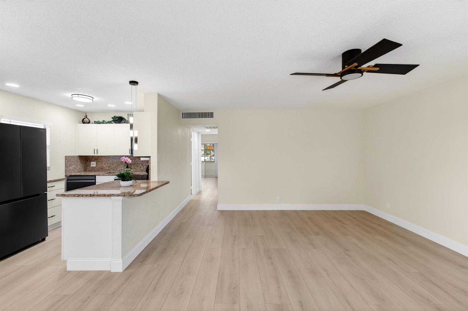 225 Seville Boulevard # J, Delray Beach FL 33446 photo 4