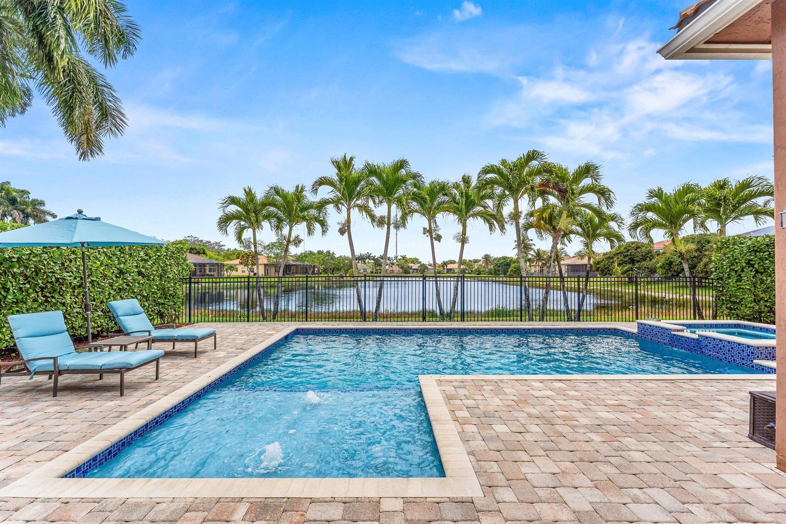 10487 Cypress Lakes Preserve Drive, Lake Worth FL 33449 photo 4