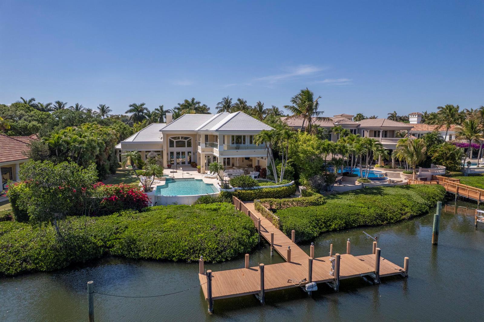 194 Spyglass Court, Jupiter FL 33477 photo 2