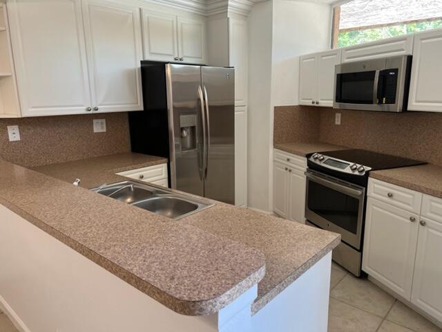 8285 Severn Drive # B, Boca Raton FL 33433 photo 2