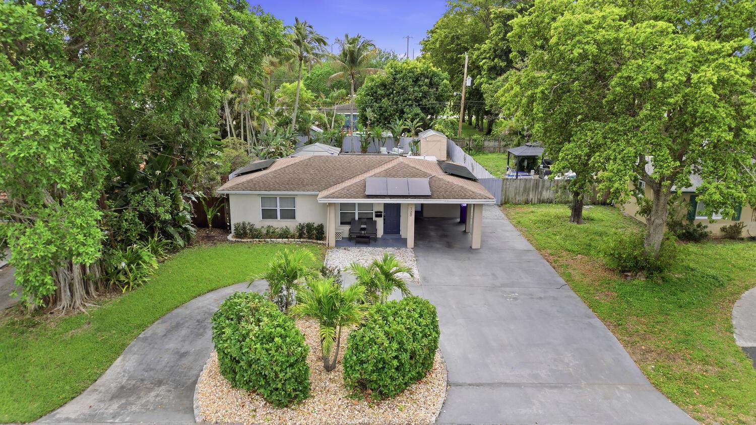 720 NE 7th Street, Pompano Beach FL 33060 photo 2