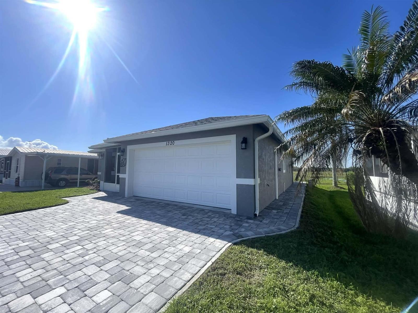 1320 SW 44th Boulevard, Okeechobee FL 34974 photo 2