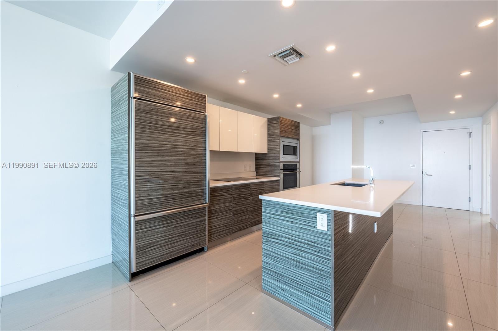 460 NE 28th St # 707, Miami FL 33137 photo 5