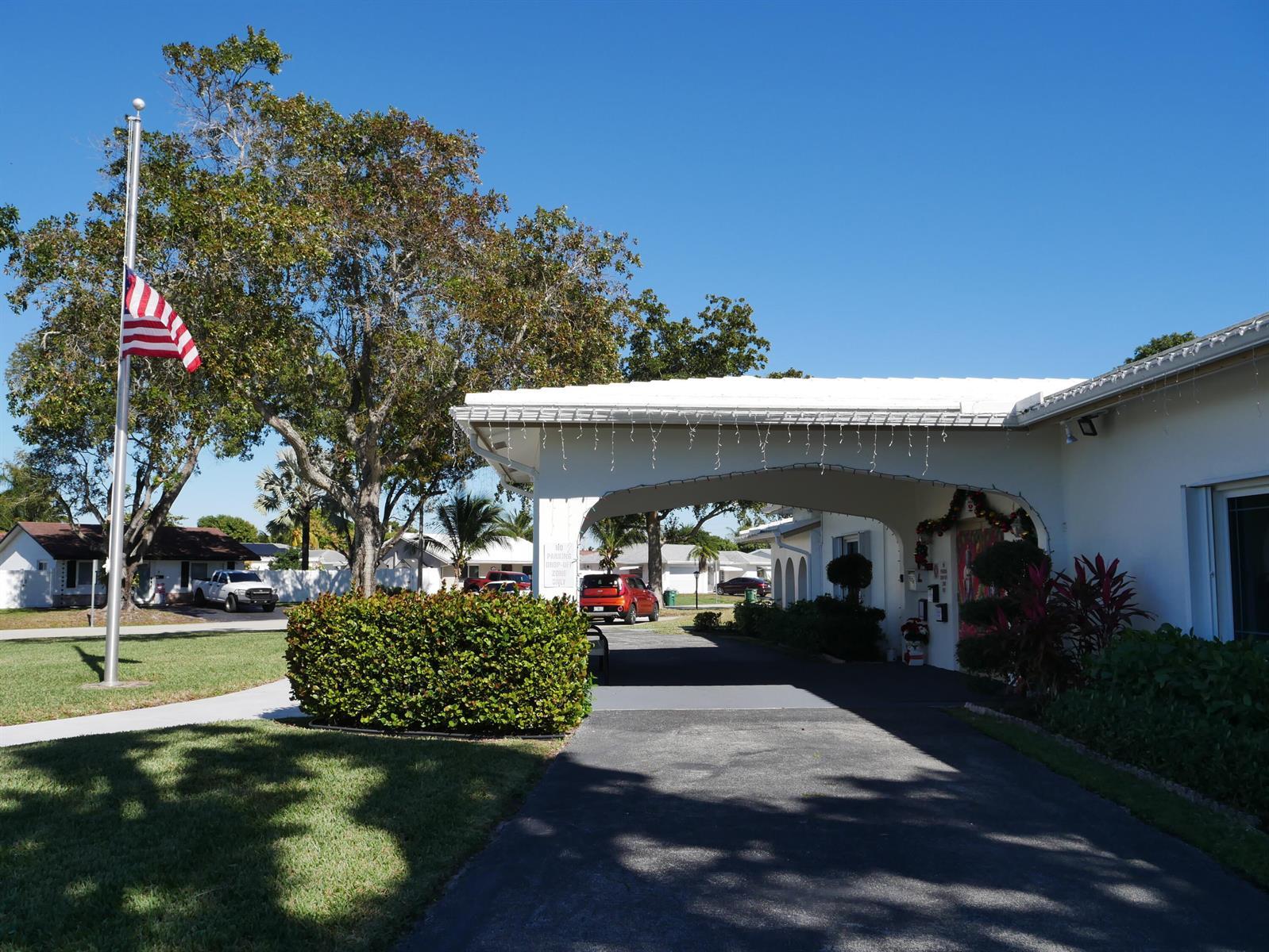 7421 NW 72nd Avenue, Tamarac FL 33321 photo 5