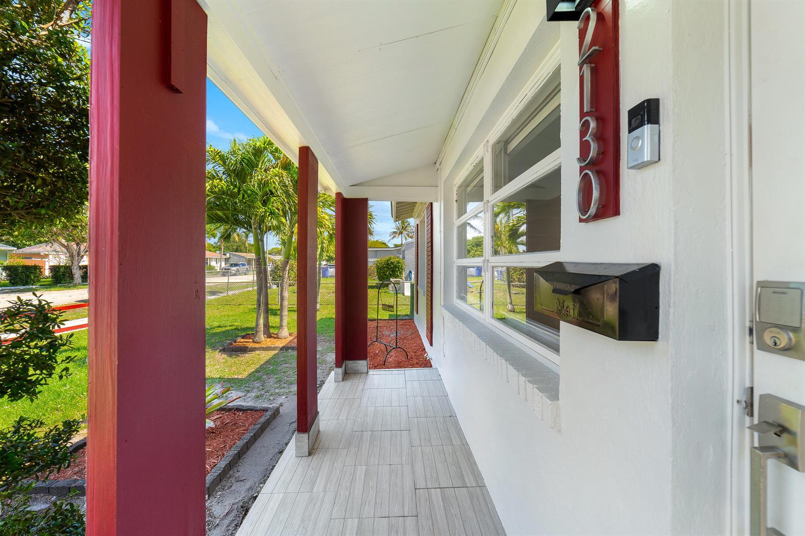 2130 Wiley Court, Hollywood FL 33020 photo 3
