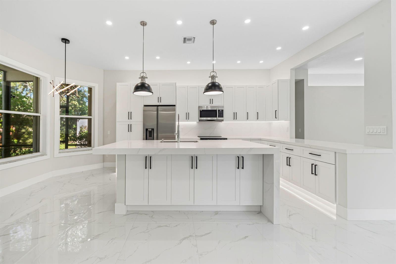 11431 Lanai Lane E, Boynton Beach FL 33437 photo 4