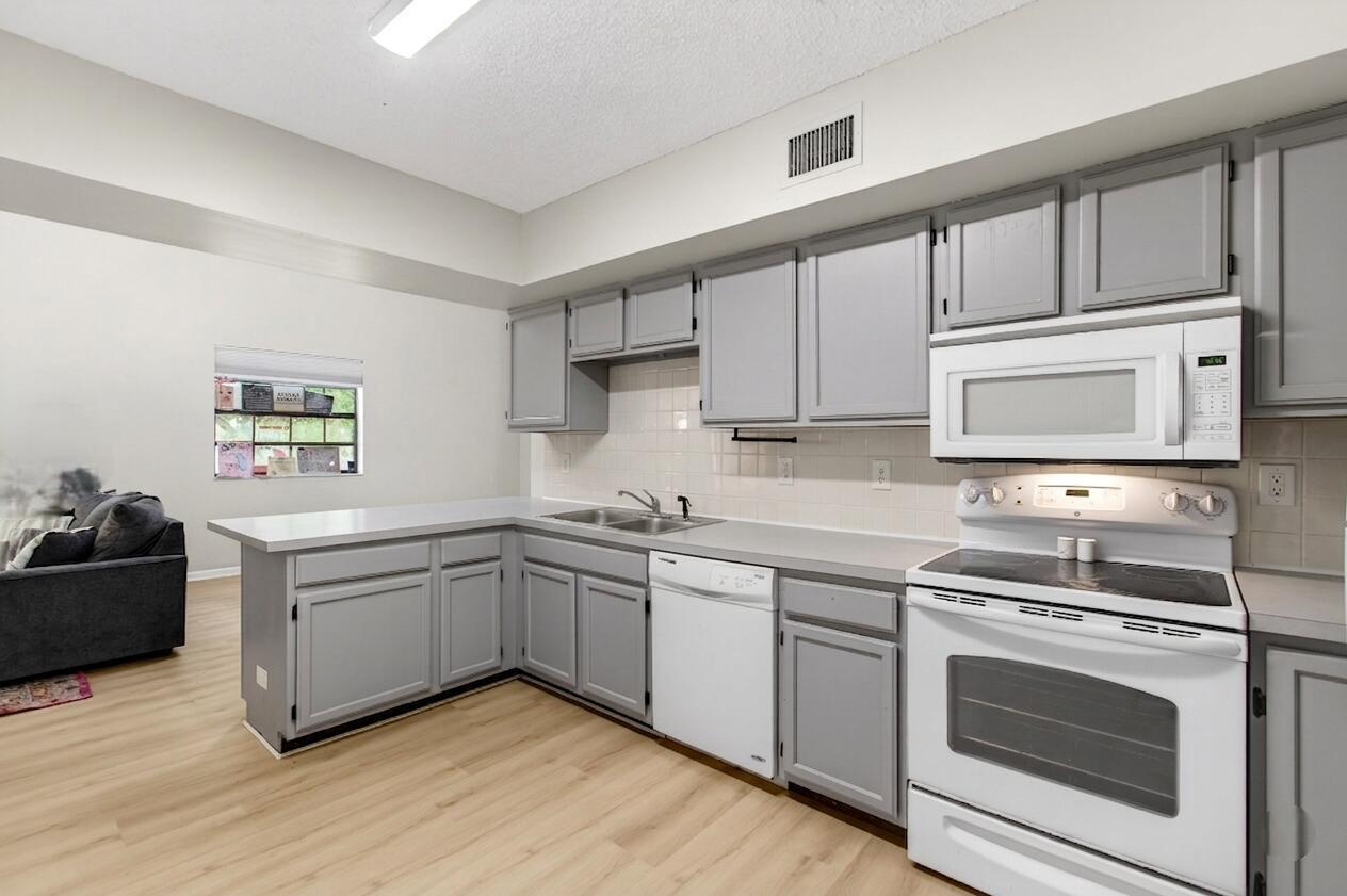 3191 Leewood Terrace # L238, Boca Raton FL 33431 photo 2