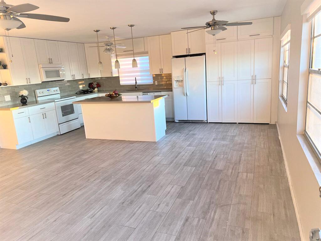 1401 SW 135th Terrace # 414h, Pembroke Pines FL 33027