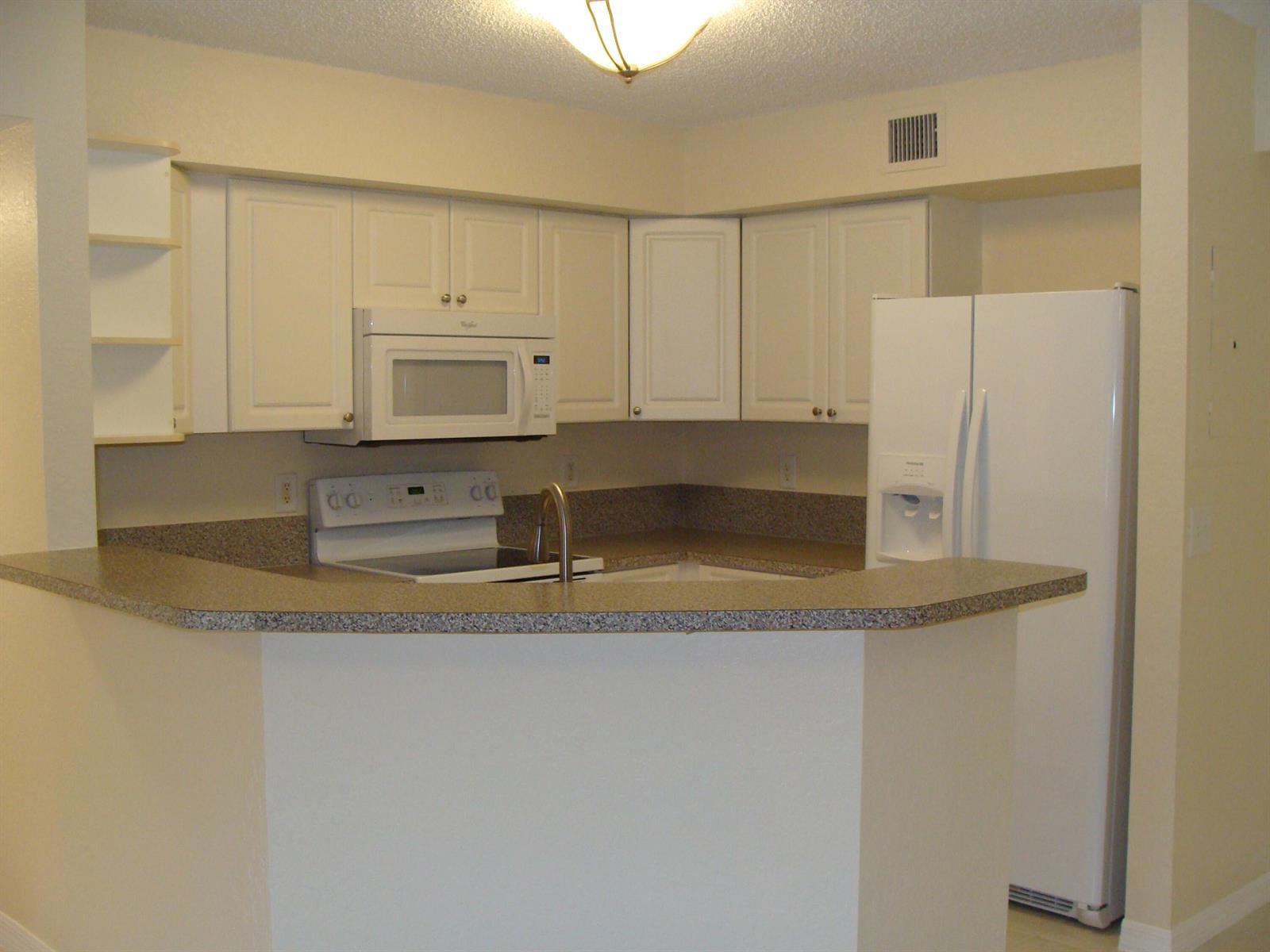 4235 S 57th Avenue # 102e, FL 33463 photo 3
