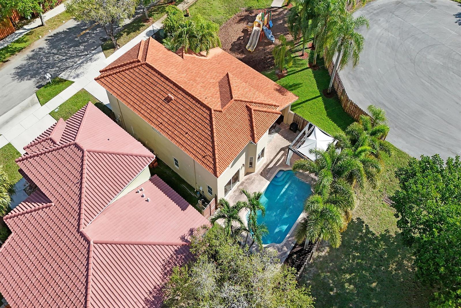 14594 Via Tivoli Court, Davie FL 33325 photo 3