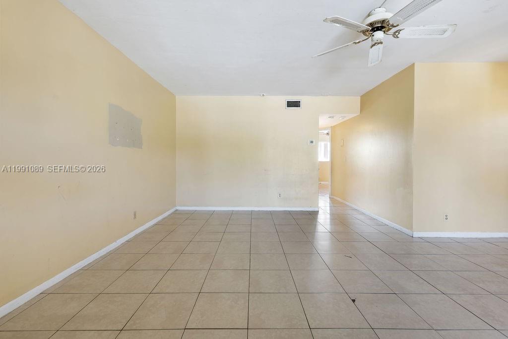 270 Layne Blvd # 207, Hallandale Beach FL 33009 photo 4