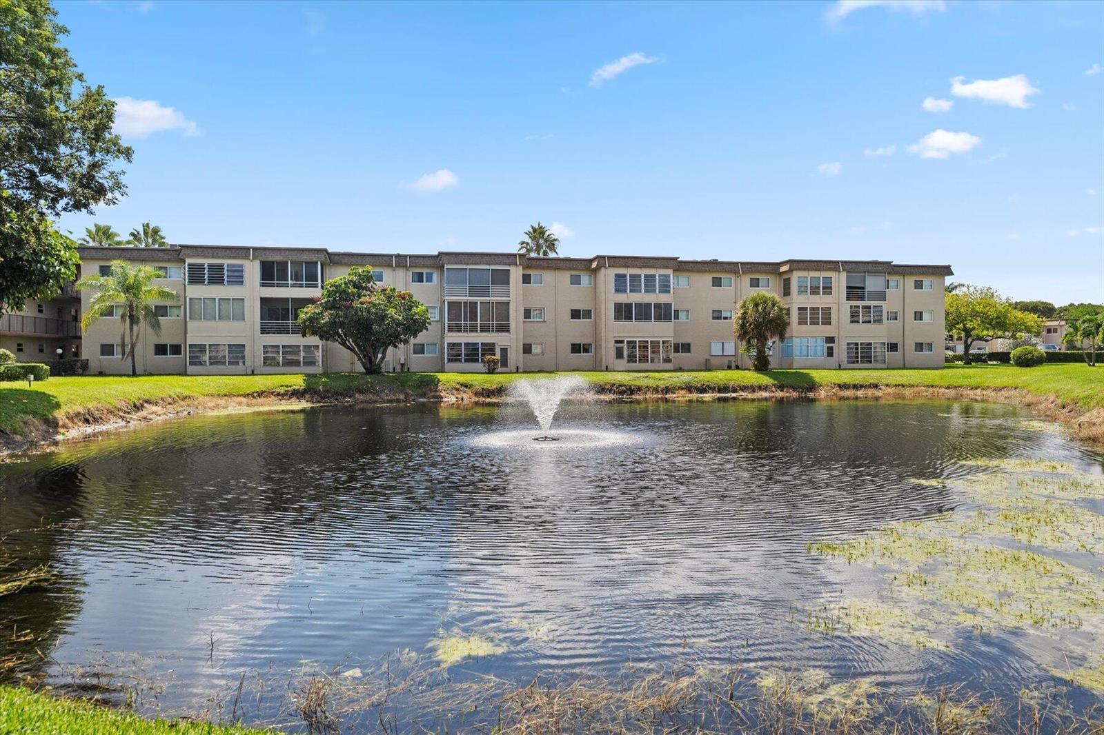 719 Lori Drive # 204, Palm Springs FL 33461 photo 2