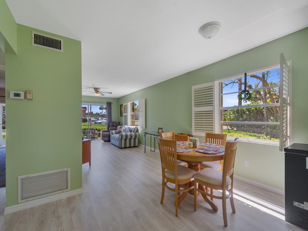 95 Spring Lake Drive # 101, Vero Beach FL 32962 photo 2