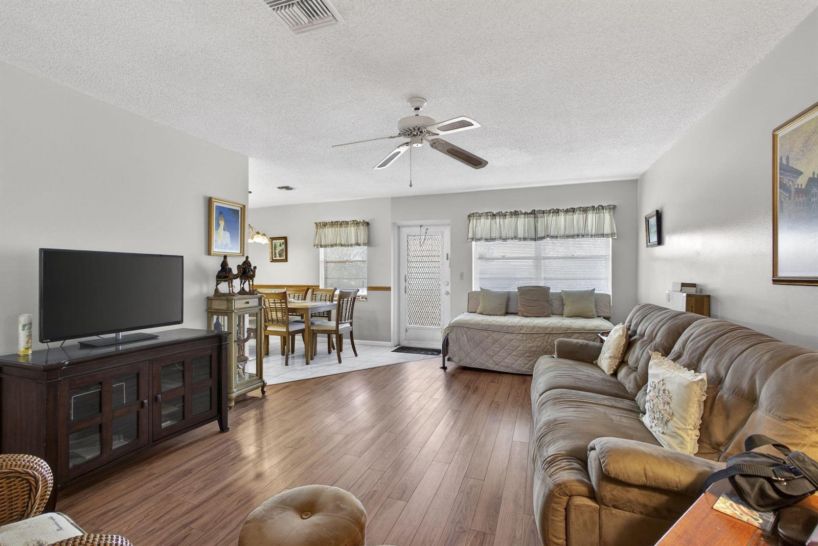 272 Bedford K, West Palm Beach FL 33417 photo 3
