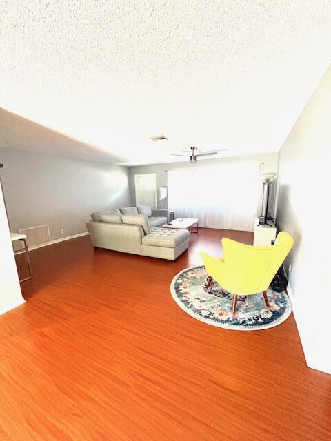 1314 NW 2nd Circle, Boca Raton FL 33432 photo 3