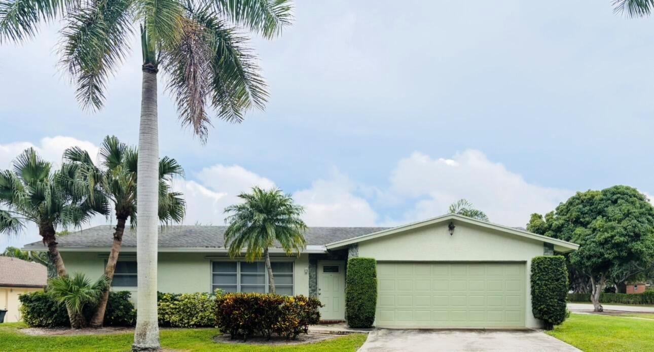 1314 NW 2nd Circle, Boca Raton FL 33432