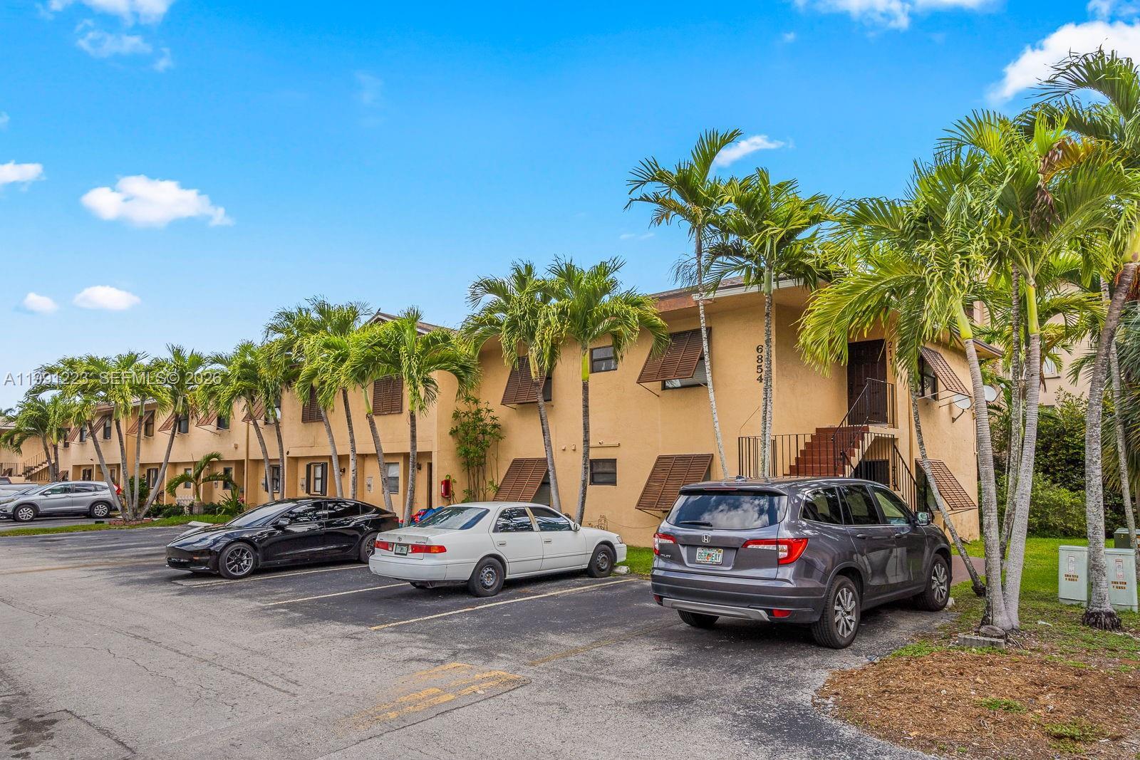 6854 NW 173rd Dr # 210, Hialeah FL 33015 photo 2
