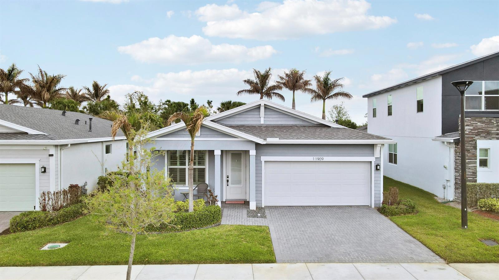 11909 SW Lyra Drive, Port St. Lucie FL 34987