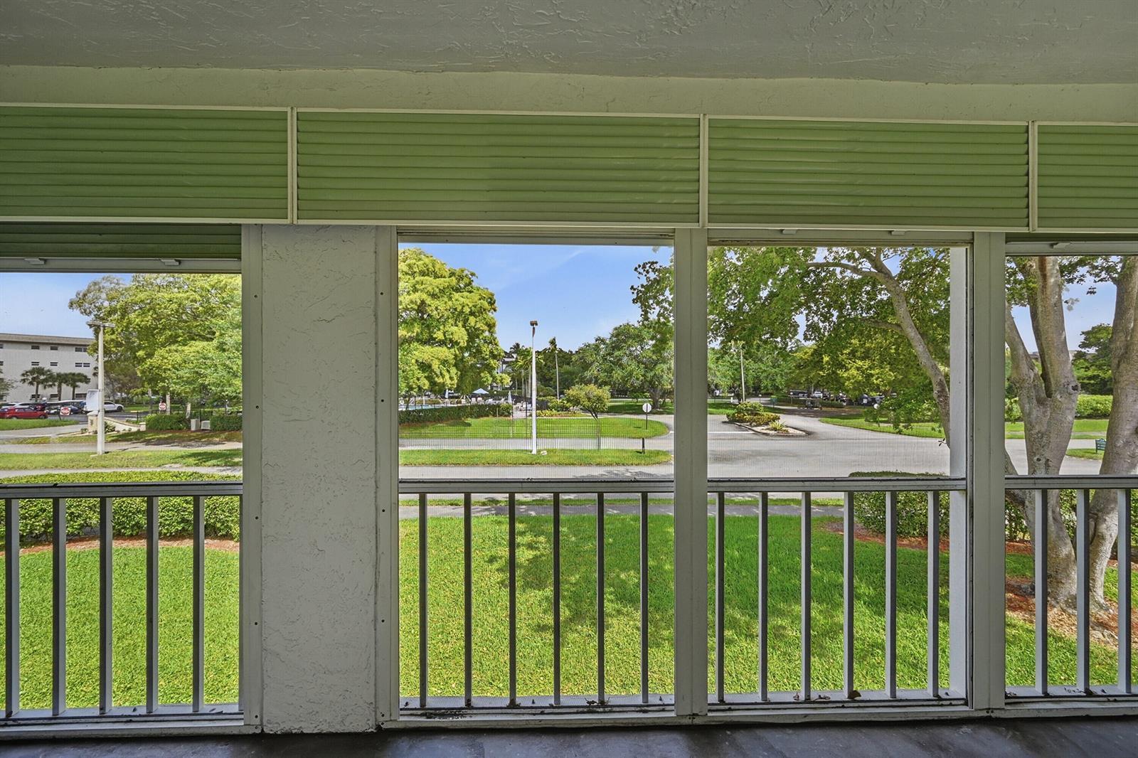 1201 Bahama Bend # D2, Coconut Creek FL 33066 photo 2