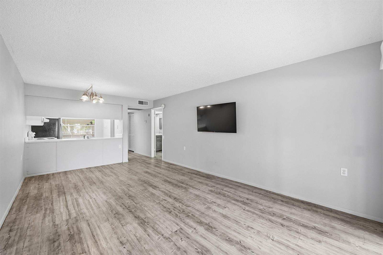 1201 Bahama Bend # D2, Coconut Creek FL 33066 photo 3