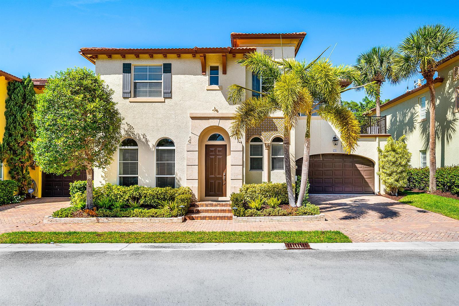 71 Via Poinciana Lane, Boca Raton FL 33487