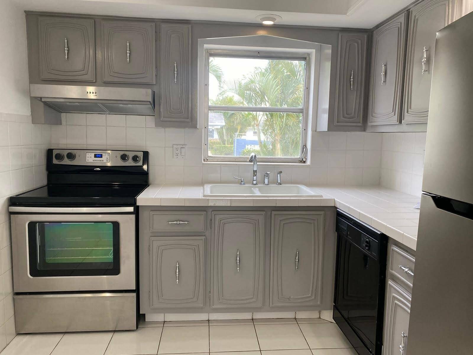 2625 W Emory Dr Drive W # F, West Palm Beach FL 33415