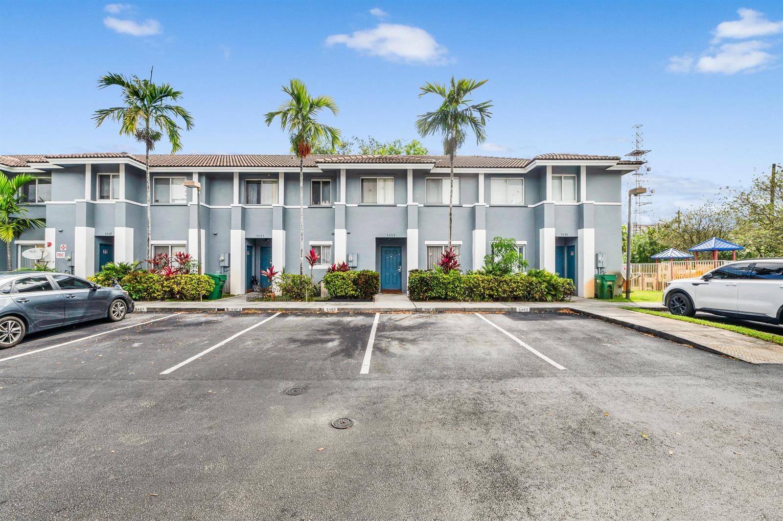 5403 SW 41st Street, Pembroke Park FL 33023 photo 2