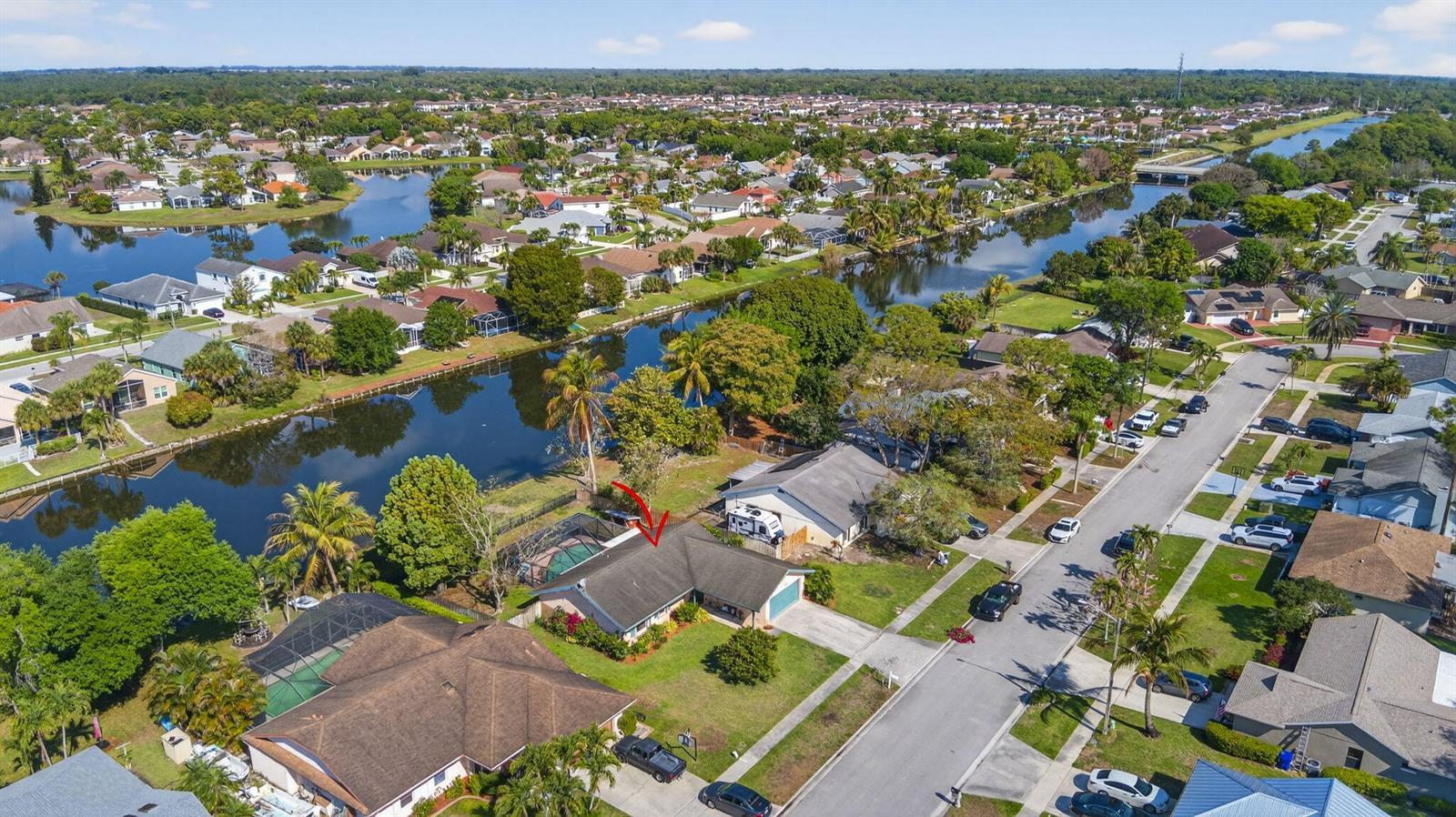 132 Parkwood Drive, Royal Palm Beach FL 33411 photo 2