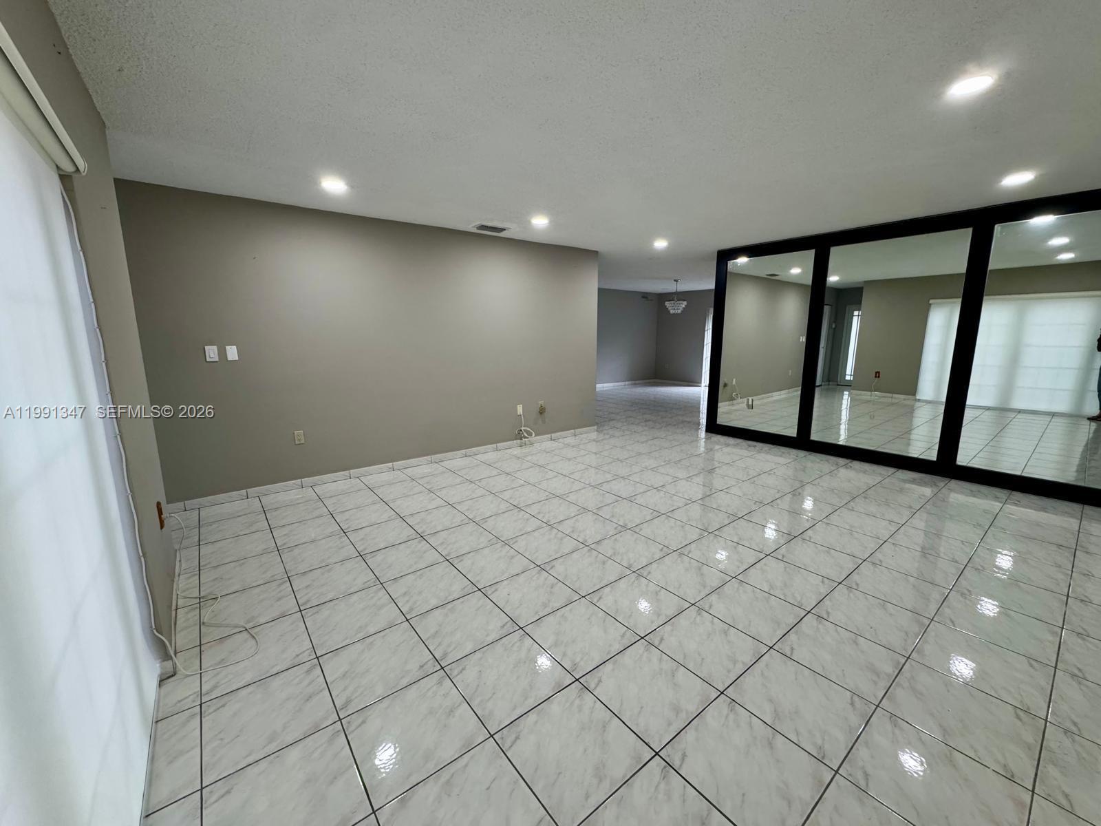 2505 SW 126th Ave, Miami FL 33175 photo 4