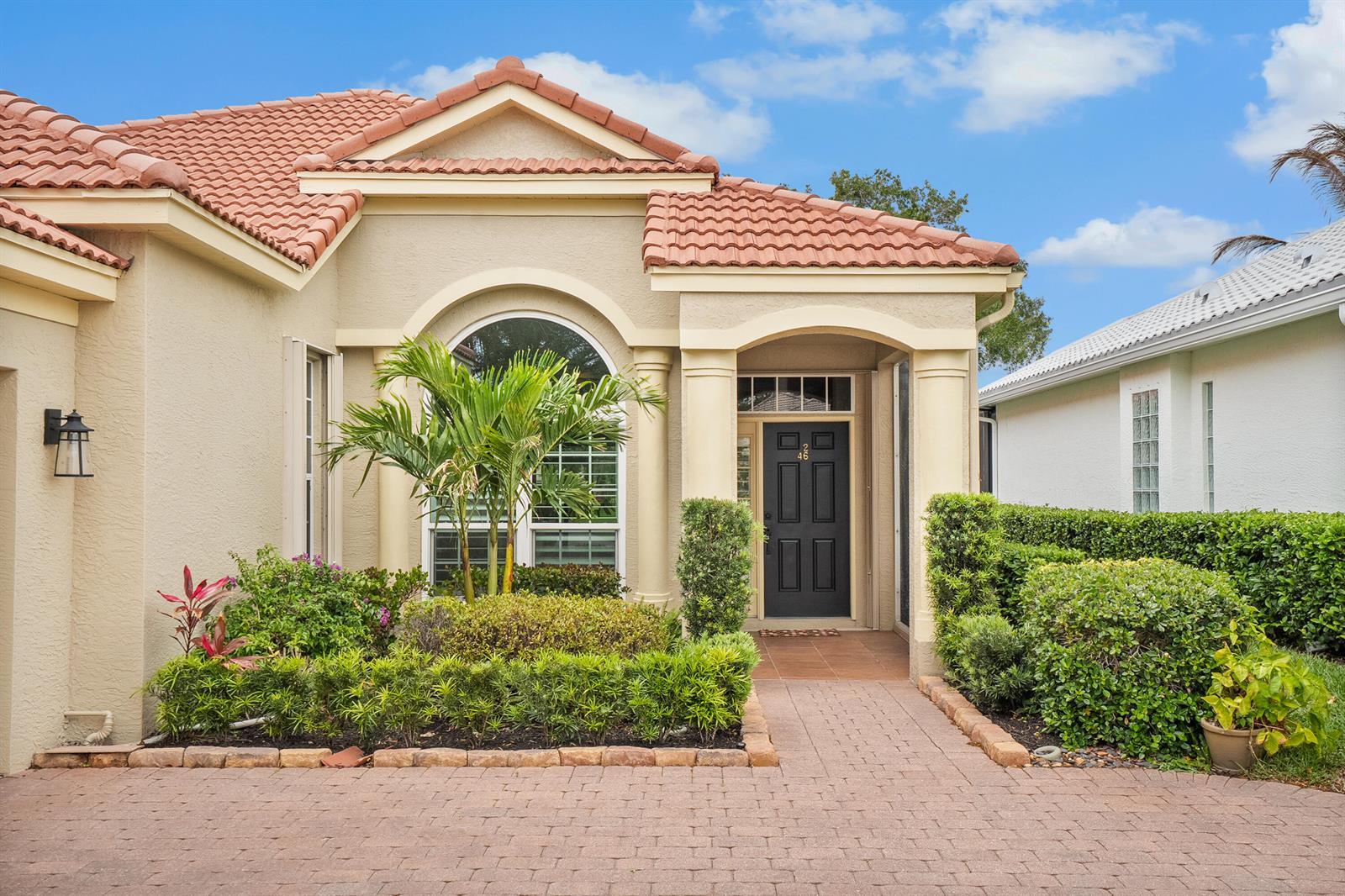4626 NW Wandering Oak Court, Jensen Beach FL 34957 photo 4