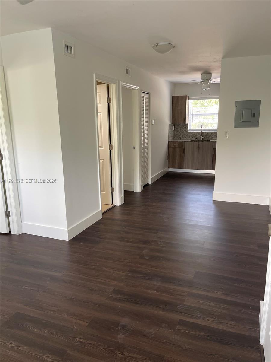 1864 NW 24th St # 4, Miami FL 33142 photo 3