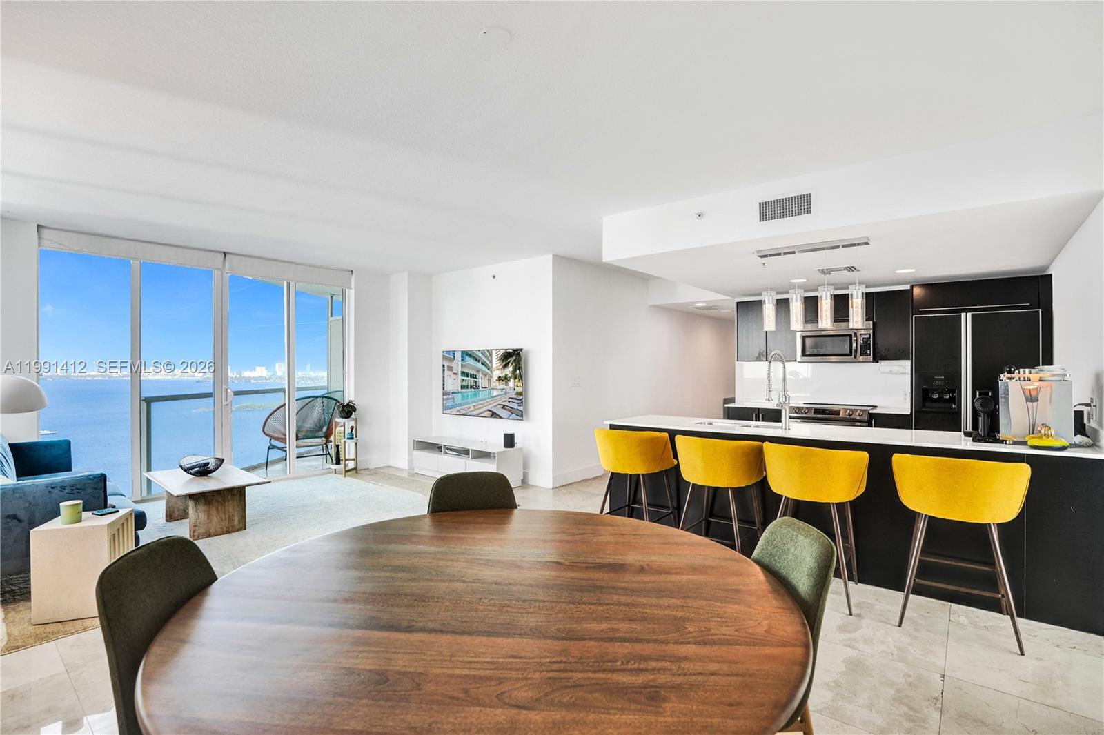 665 NE 25th St # 2105, Miami FL 33137 photo 4
