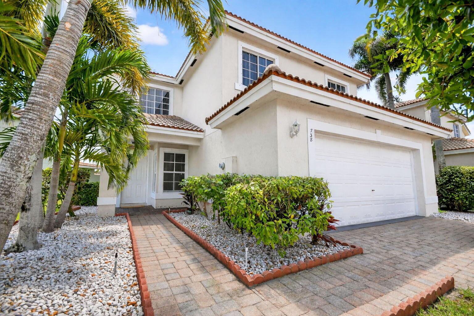 738 Perdido Heights Drive, West Palm Beach FL 33413 photo 2