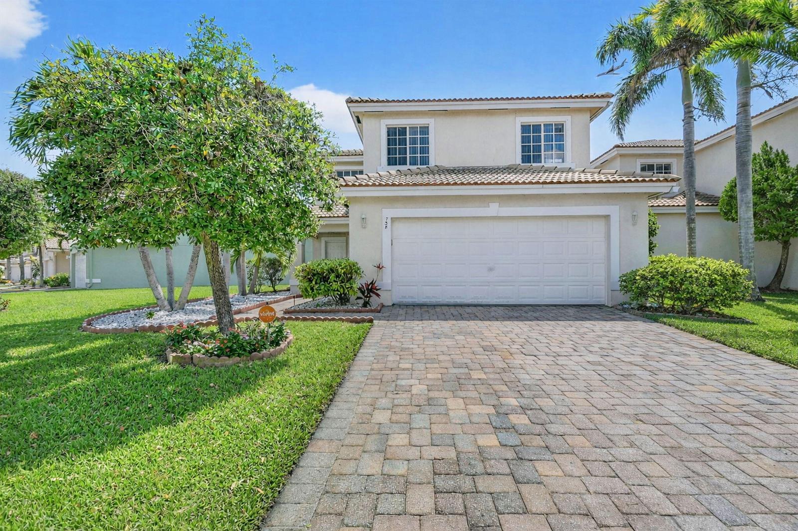 738 Perdido Heights Drive, West Palm Beach FL 33413 photo 3